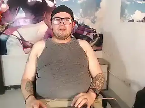 Snapshot of Xavier_Blaze chatting on March 27, 8:52 pm Xavier Blaze online show from March 27, 8:52 pm