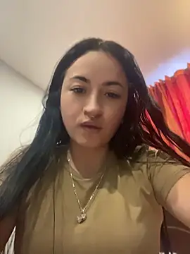 Snapshot of kimberly_peter chatting on June 7, 10:35 pm kimberly peter online show from June 7, 10:35 pm