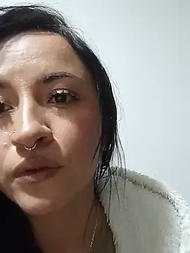 Snapshot of kimberly_peter chatting on June 14, 2:24 am kimberly peter online show from June 14, 2:24 am