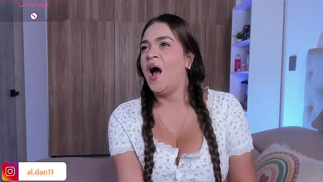 alana dantes  online show from July 9, 1:15 pm
