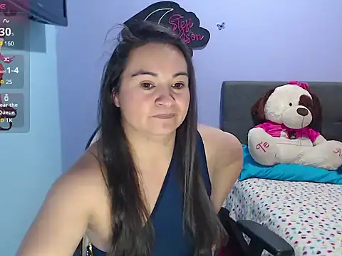 Snapshot of kyra_sol chatting on March 25, 2:50 am kyra sol online show from March 25, 2:50 am