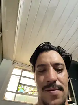 lumin9002 online show from March 28, 6:40 pm