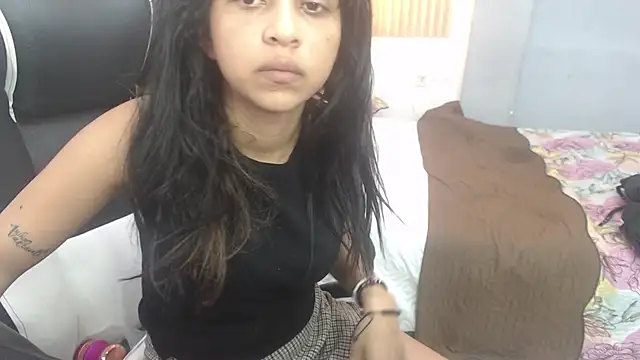 naty 18 online show from June 8, 7:09 am