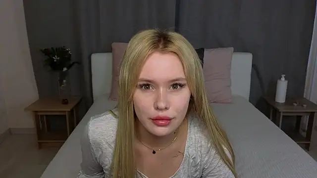 MelissaAvis online show from June 16, 5:32 am