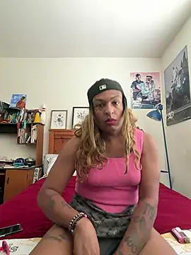 tsamazonianqueen online show from April 7, 9:15 pm