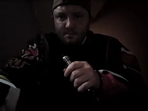 Snapshot of Ylidd chatting on March 29, 4:07 pm Ylidd online show from March 29, 4:07 pm