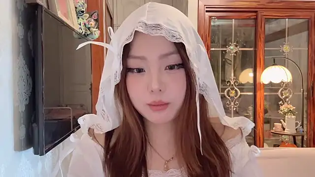 thelittlexx online show from April 25, 7:22 am