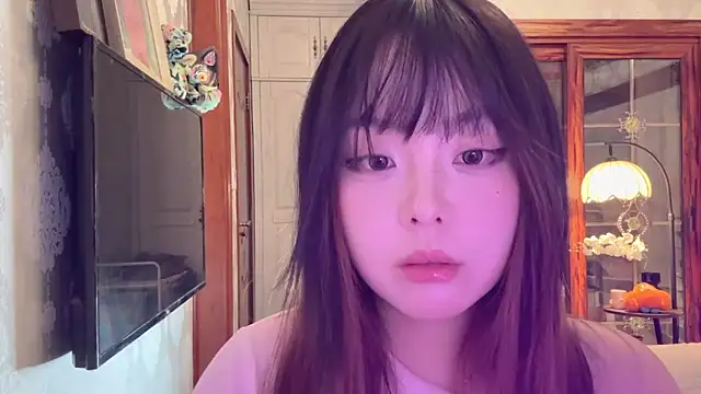 thelittlexx online show from May 1, 7:24 am