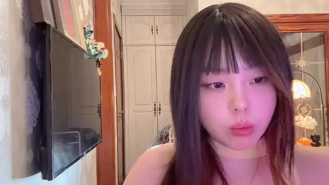 thelittlexx online show from May 3, 12:00 pm