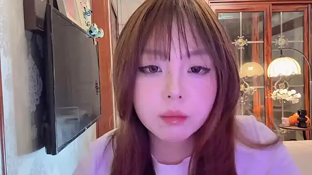 thelittlexx online show from May 11, 7:47 am