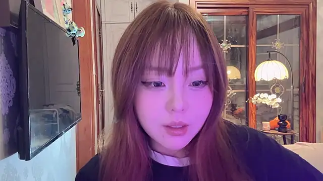 thelittlexx online show from May 13, 7:39 am