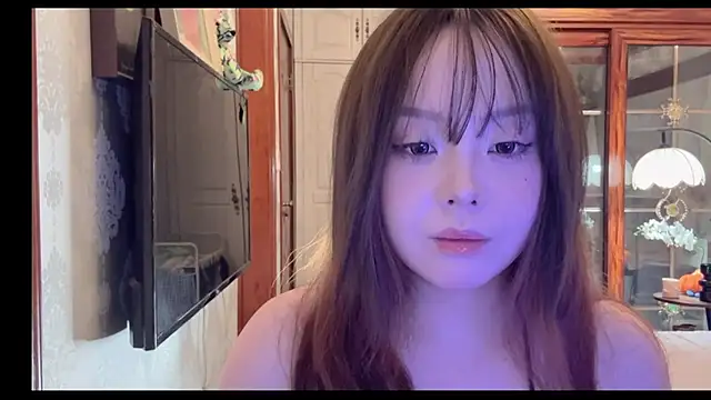 thelittlexx online show from June 4, 7:58 am