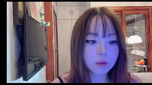thelittlexx online show from June 6, 7:57 am