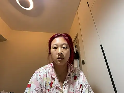 tutu512 online show from July 15, 9:03 am
