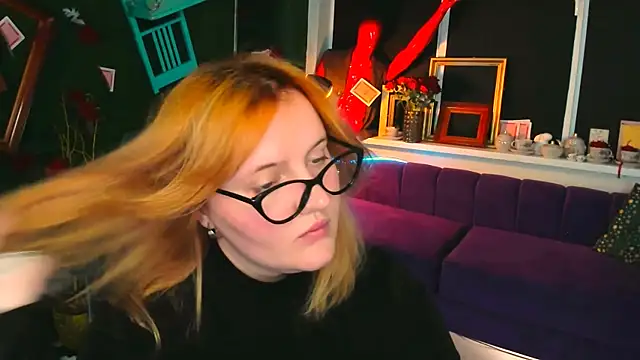KathyBriggs online show from July 26, 5:26 am