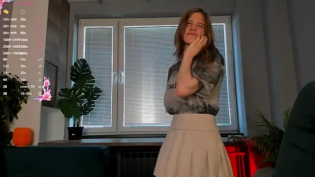 Snapshot of JosefaDonelan chatting on July 3, 9:05 am JosefaDonelan online show from July 3, 9:05 am