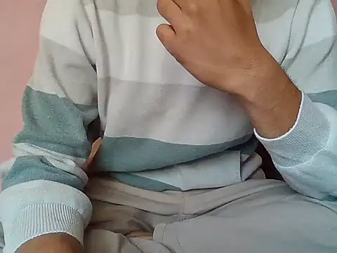 sexy soul me online show from May 9, 9:14 am
