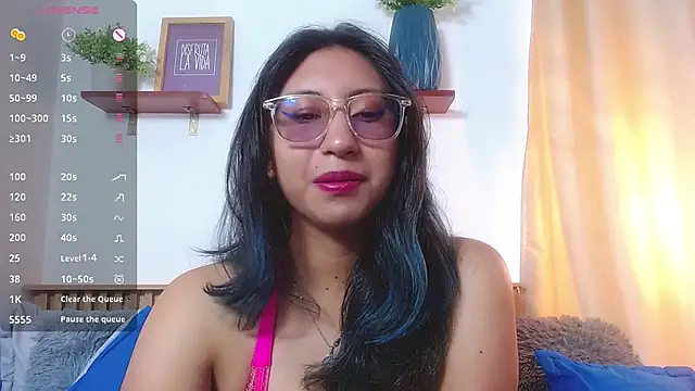 Violet 2003 online show from July 14, 2:56 pm