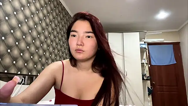 LammingLoner online show from June 28, 4:57 pm