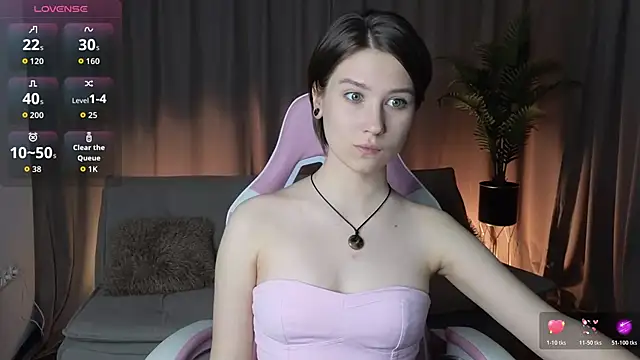 Snapshot of TeraCroft chatting on March 28, 6:35 am TeraCroft online show from March 28, 6:35 am