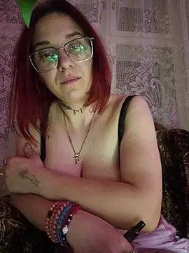 Snapshot of jebise23 chatting on March 28, 2:00 am jebise23 online show from March 28, 2:00 am