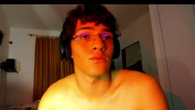 Snapshot of Psynonn chatting on March 30, 3:07 am Psynonn online show from March 30, 3:07 am