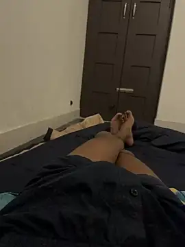 Snapshot of like_a_nud chatting on March 27, 7:02 pm like a nud online show from March 27, 7:02 pm