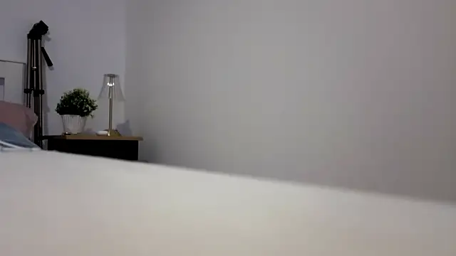 Snapshot of Anna_Love1 chatting on December 16, 1:49 pm Anna Love1 online show from December 16, 1:49 pm