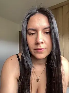 Annarhode online show from June 30, 6:31 pm