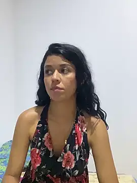 Nia Roswell online show from March 26, 1:55 am