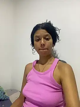 Nia Roswell online show from March 28, 5:07 am