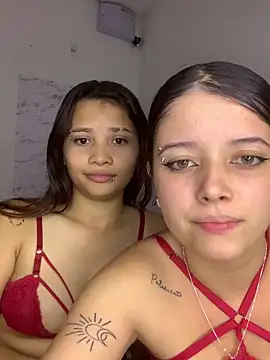 Snapshot of pricila887 chatting on June 14, 2:24 am pricila887 online show from June 14, 2:24 am