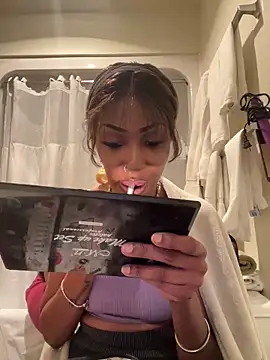 MzBeautyInk online show from March 29, 4:01 am