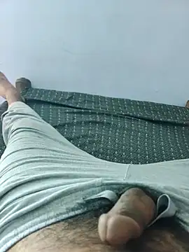 Snapshot of xmanraavan chatting on March 27, 8:59 am xmanraavan online show from March 27, 8:59 am