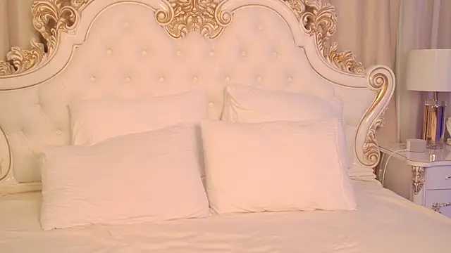 Snapshot of LisaStone chatting on July 16, 3:56 am LisaStone online show from July 16, 3:56 am