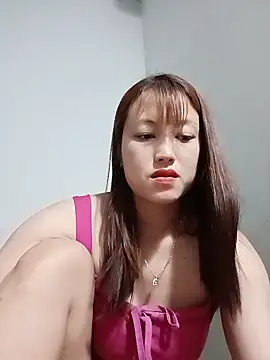 Snapshot of -Bitilu- chatting on June 10, 4:45 am -Bitilu- online show from June 10, 4:45 am