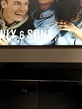 Snapshot of albanernrw27 chatting on March 27, 12:27 pm albanernrw27 online show from March 27, 12:27 pm