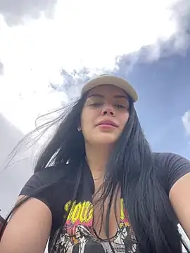 Cami olarte online show from June 7, 4:33 pm