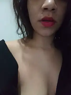 Snapshot of Morena__Florr chatting on July 21, 7:43 am Morena Florr online show from July 21, 7:43 am