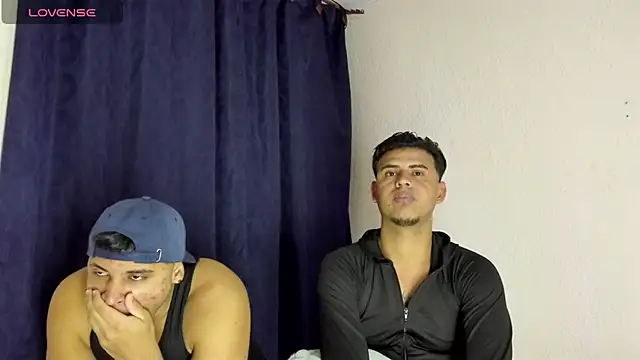 Snapshot of Liam_Zaym chatting on March 27, 12:27 am Liam Zaym online show from March 27, 12:27 am