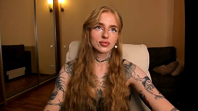 Snapshot of harley_kimm chatting on June 29, 5:46 am harley kimm online show from June 29, 5:46 am
