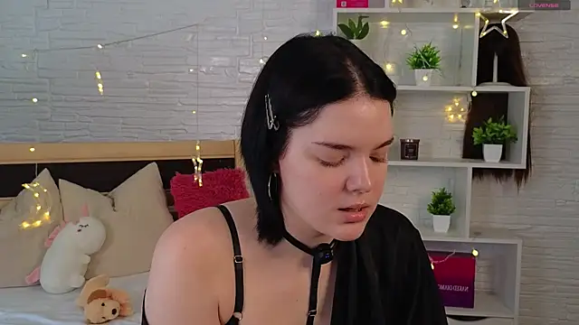 Amely Muerte online show from June 11, 3:59 am