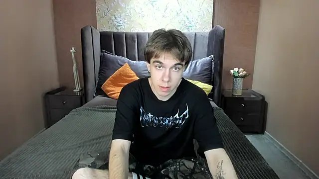 DaveBevy online show from June 19, 7:39 pm