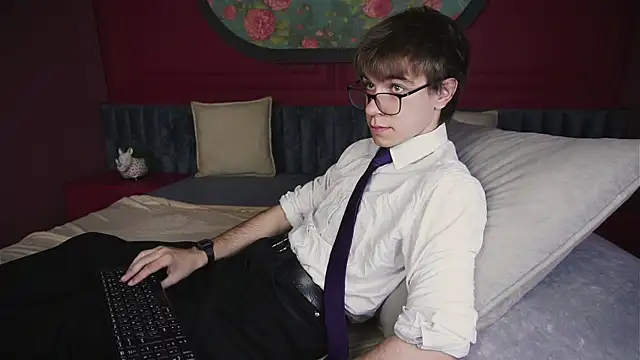 DaveBevy online show from July 17, 8:24 pm