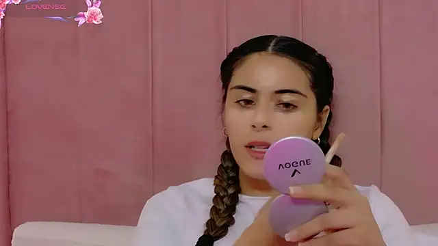 MoollyLove online show from July 9, 12:09 pm