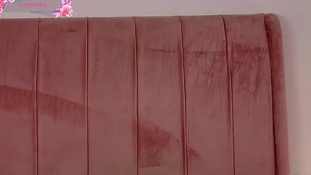 MoollyLove online show from July 30, 12:26 pm