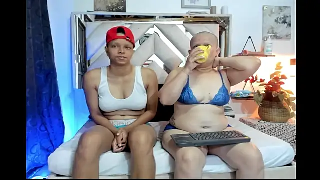 Natasha and zoe  online show from July 18, 11:14 am