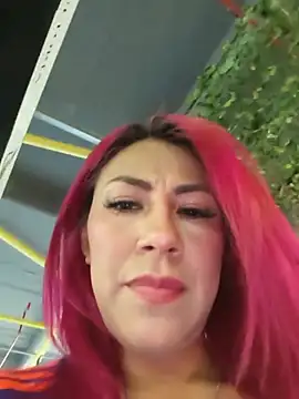 Snapshot of tatianabelli chatting on July 7, 8:46 pm tatianabelli online show from July 7, 8:46 pm