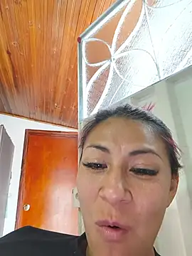 Snapshot of tatianabelli chatting on July 29, 8:07 pm tatianabelli online show from July 29, 8:07 pm