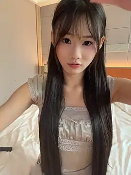 Snapshot of anan_baby chatting on July 4, 1:01 am anan baby online show from July 4, 1:01 am